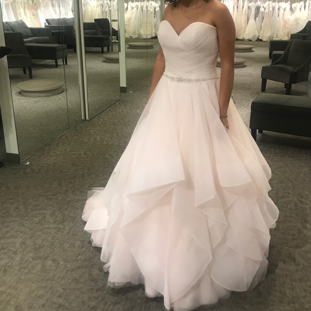 NEW beautiful, unique blush strapless ballgown wedding dress